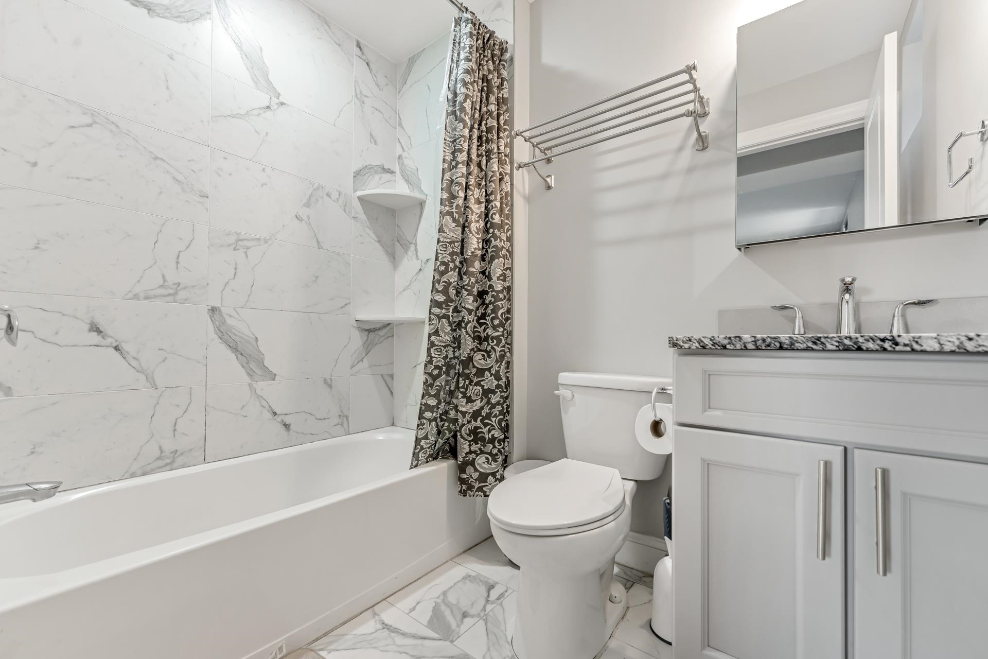139 LAKE ST Jc, Heights, NJ 07306