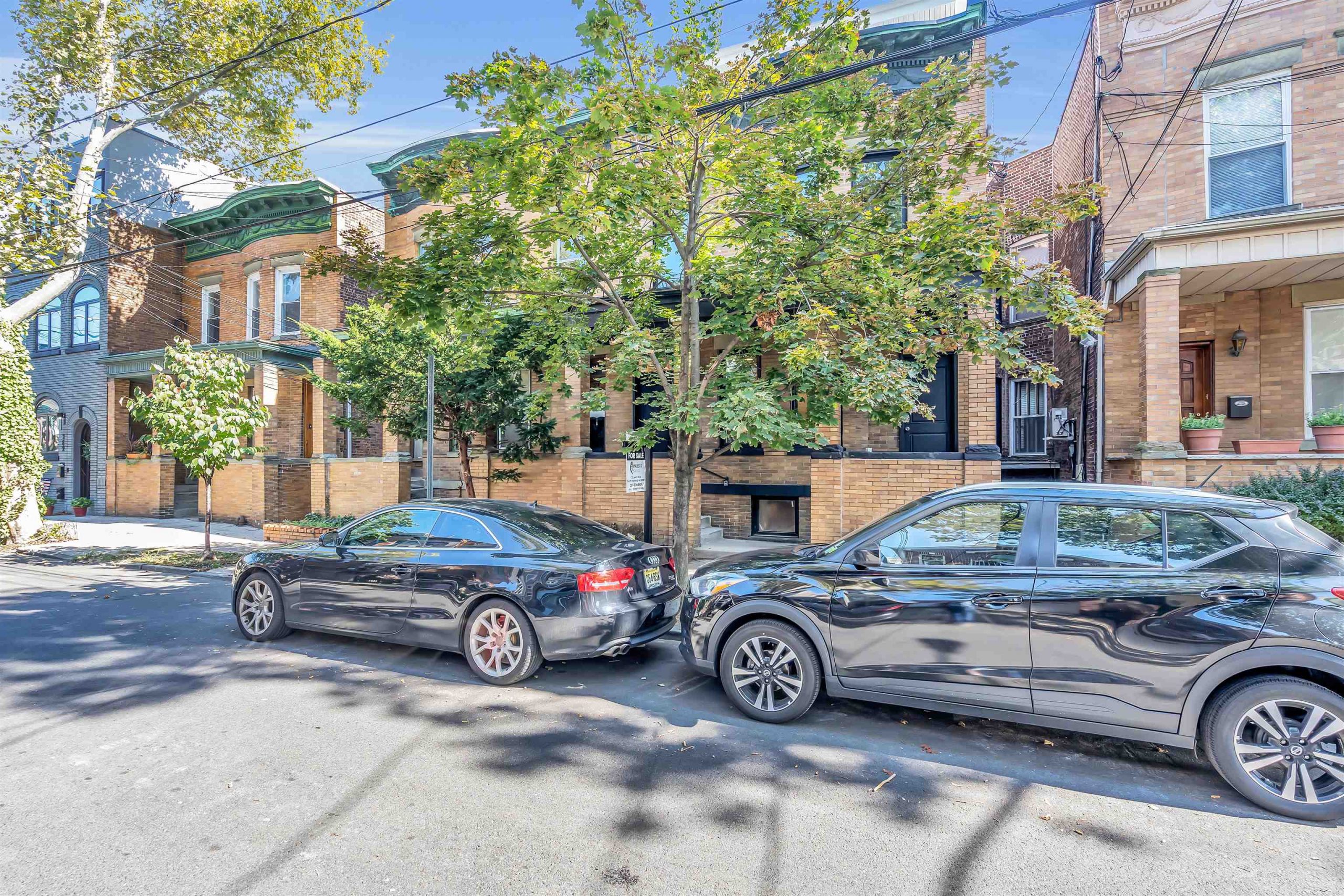 376 OGDEN AVE Jc, Heights, NJ 07307